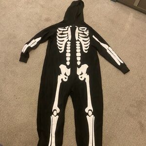 Men’s skeleton onsie